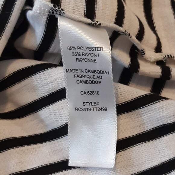 Rickis T Shirt Womens M Black White Striped Watermelon Graphic Tee Cap Sleeve - Picture 8 of 8